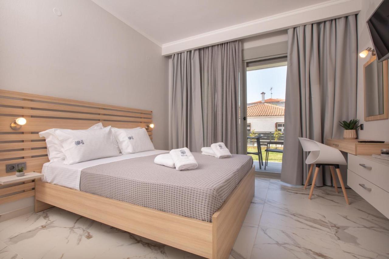 Casa Maresol Aparthotel Nea Skioni Exteriör bild